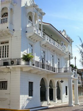 Palacio de la Garzas, the presidental govermental office and residence, Panama – Best Places In The World To Retire – International Living